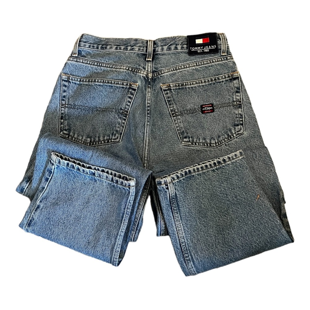 Tommy Hilfiger blue jeans. Size 32x32